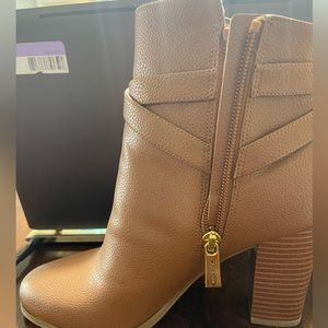 Woman’s Michael Kors high heeled boots
